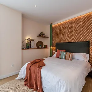 Inn Vestal Domo, Cambrils